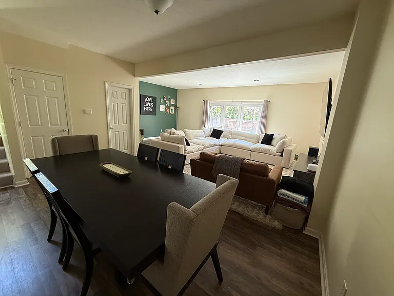 110 Woodcrest Dr — Photo 6