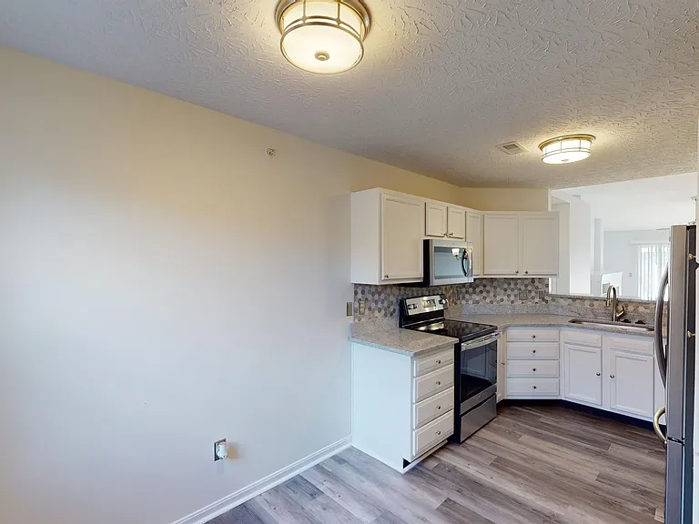 6727 Cloudscape Way — Photo 9