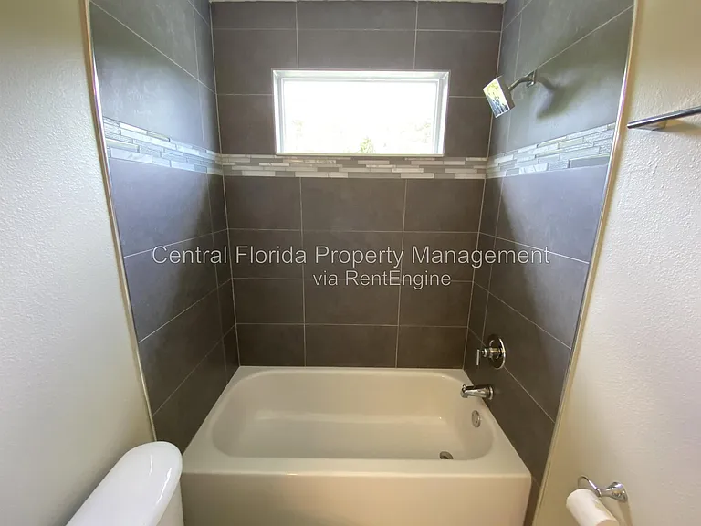 4115 Andover Cay Blvd — Photo 17