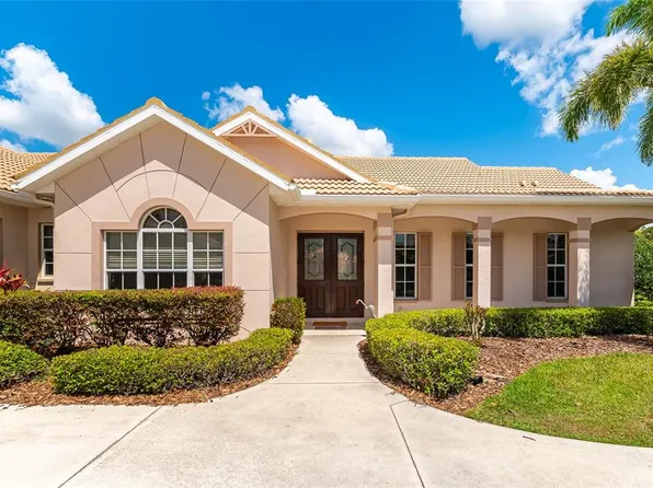 6615 Butlers Crest Dr, Bradenton, FL 34203
