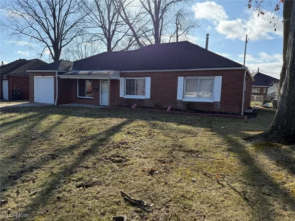 27240 Markbarry Ave, Euclid, OH 44132