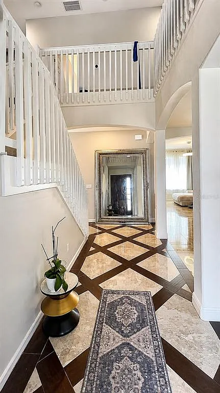 4 bed, 2.5 bath, 2944 sqft, $2,875 — Photo 3