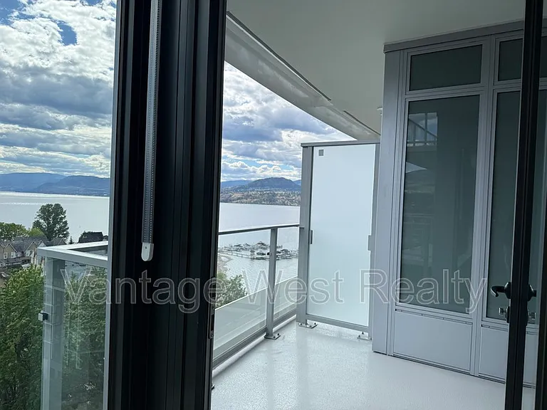 3800 Capozzi Rd #1109 — Photo 6