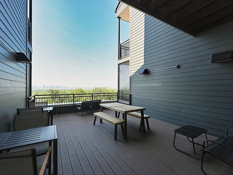 2900 Edwin Way #202 — Photo 37