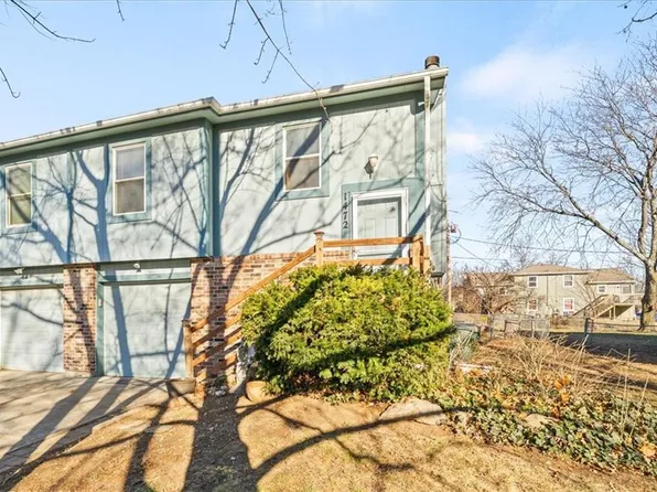 1472 W Loula St, Olathe, KS 66061