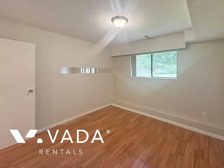 521 A Ebert Ave — Photo 6