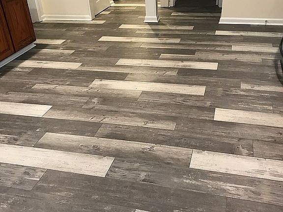 New laminate floors kitchen