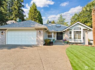 22508 SE 261st St, Maple Valley, WA 98038