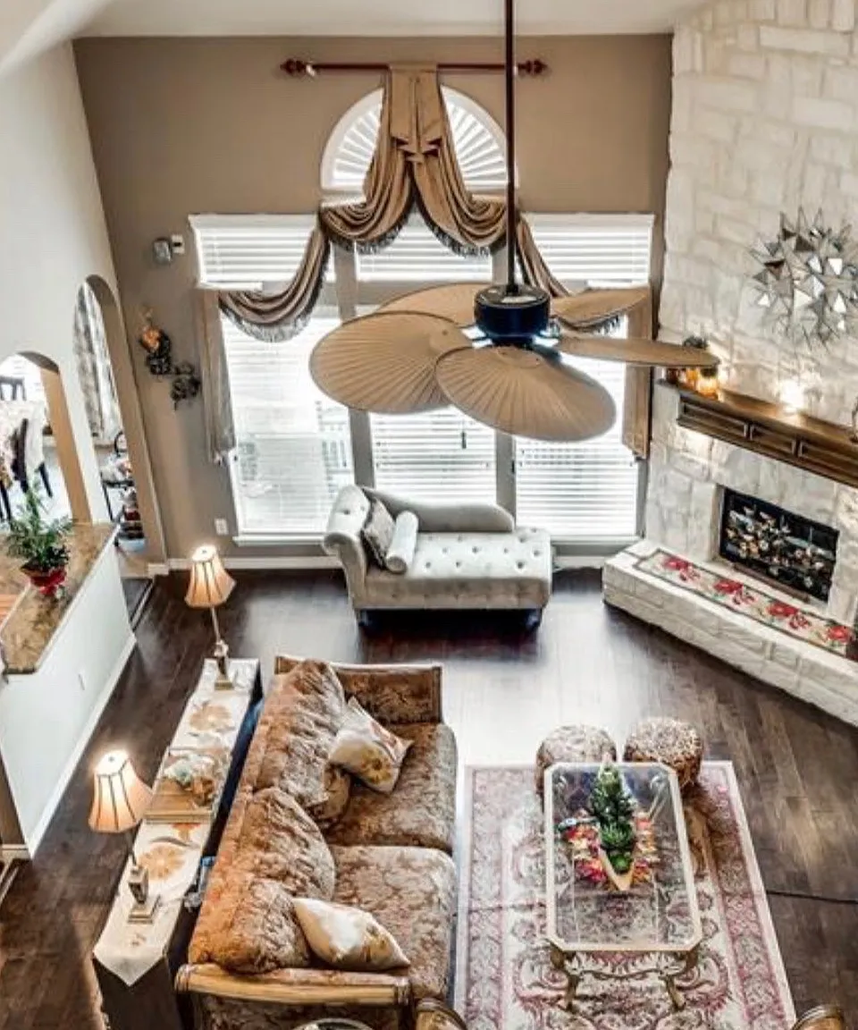 5 bed, 3541 sqft, $3,500 — Photo 3
