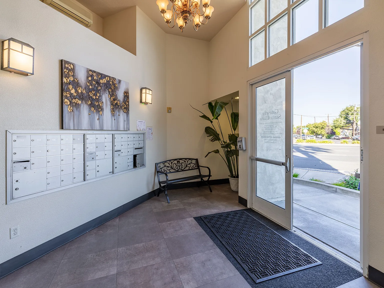 Gateway Santa Clara — Photo 4