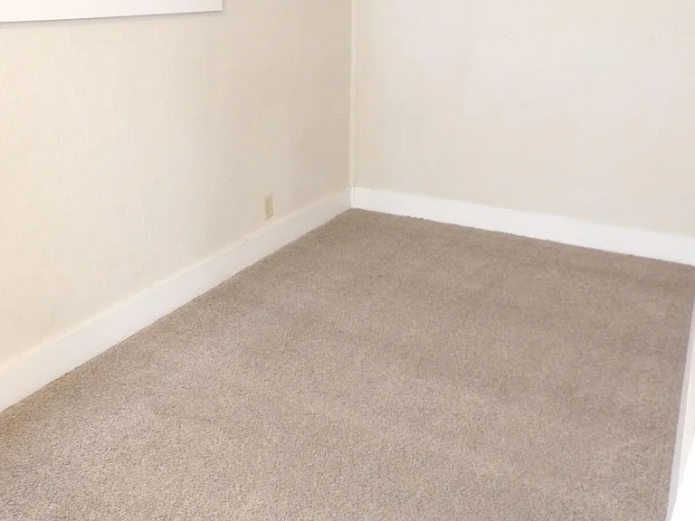 632 Hill Ave #1 — Photo 7