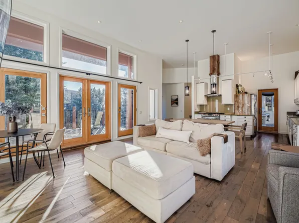 120 Hereford Rd #E, Edwards, CO 81632