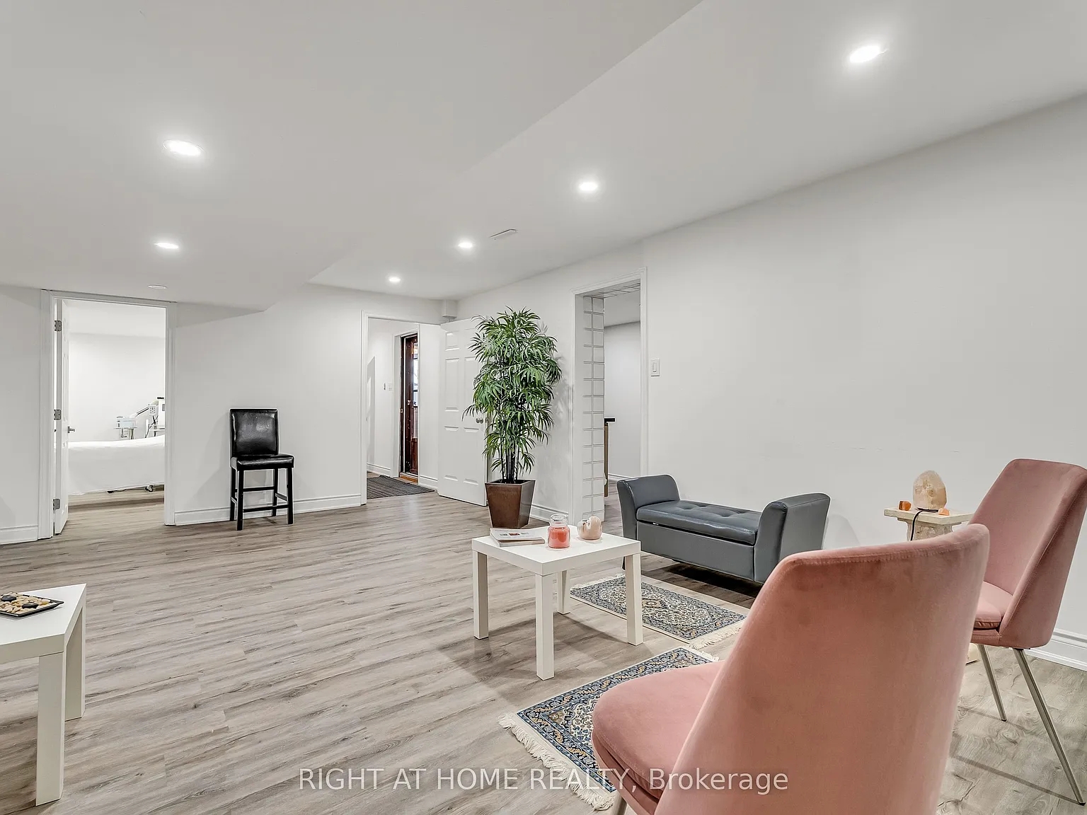 2 bed, $1,850 — Photo 3