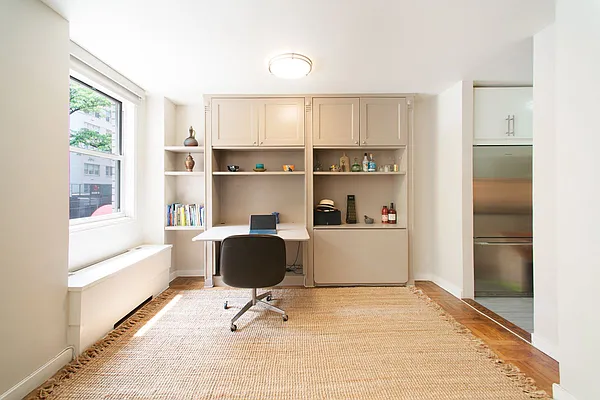 Sold by Edwards & Noble Properties LTD | media 15