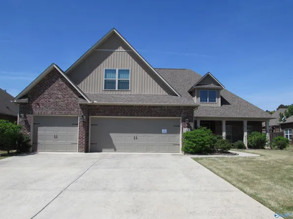 108 Somer Oaks Dr, Huntsville, AL 35811