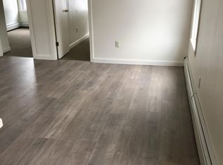370 Metacom Ave APT 2, Warren, RI 02885