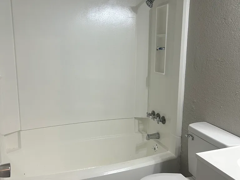 803 Bracewood Cir #A — Photo 5