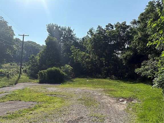 2nd image of 244 Swink Hill Rd