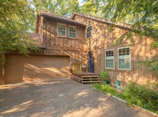 2504 Esther Ln, Chattanooga, TN 37421