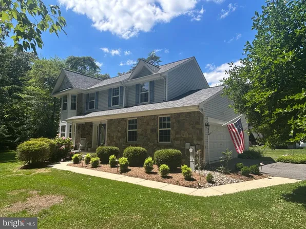 1582 Snug Harbor Rd, Shady Side, MD 20764