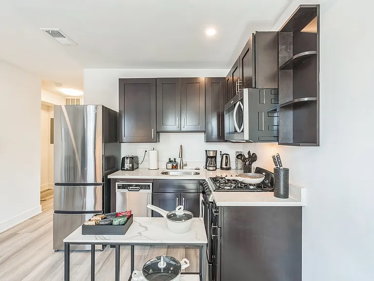 1802 Benning Rd NE — Photo 12