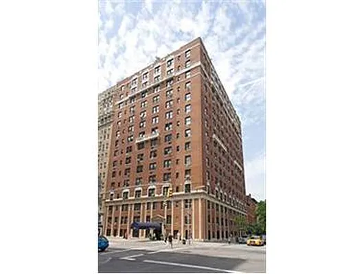 Sold by Douglas Elliman | media 25