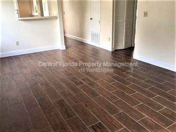 3rd image of 3206 Vishaal Dr