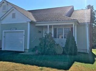 3 Deerfield Dr W #B, Webster, MA 01570