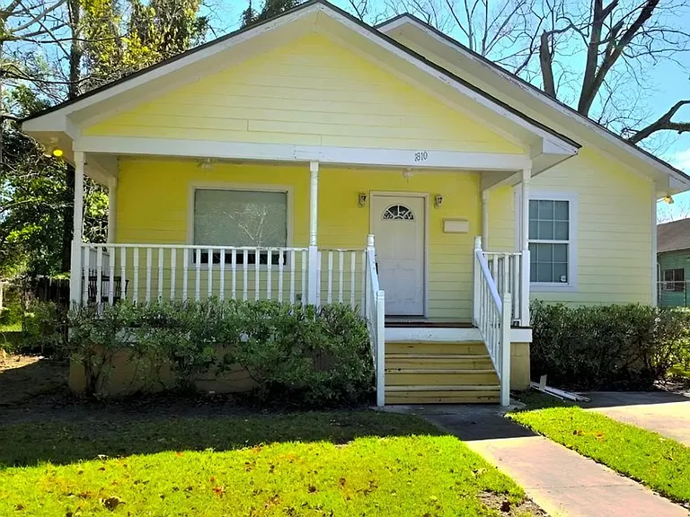 1810 Reynolds St — Photo 1