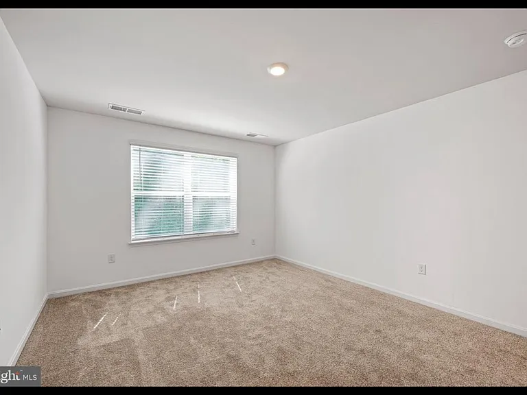 71 Currant Cir — Photo 28