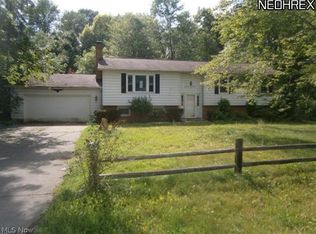 5499 Edward Rd, Ravenna, OH 44266