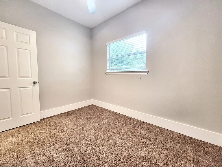 5501 Downs Dr — Photo 25
