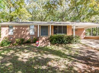 140 Circle Dr, Bruce, MS 38915