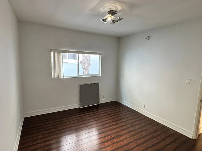 11915 Darlington Ave #8 — Photo 10