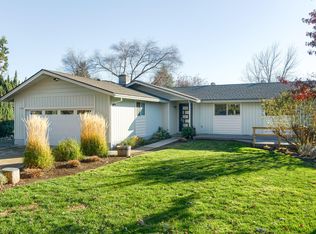 1270 Douglas St, Medford, OR 97501
