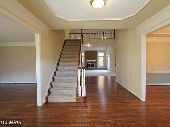5th image of 12855 Salmon Run Ct