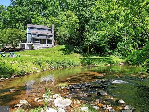 2708 Leppo Ln, Finksburg, MD 21048