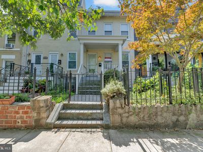 627 Morton Pl NE, Washington, DC, 20002