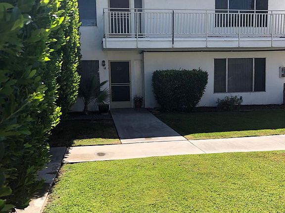 Upstairs with balcony for all your plants