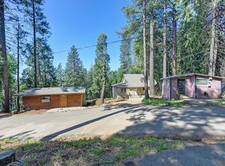 2988 Bonanza St, Pollock Pines, CA 95726
