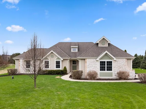 W274N7267 Hazels WAY, Lisbon, WI 53089