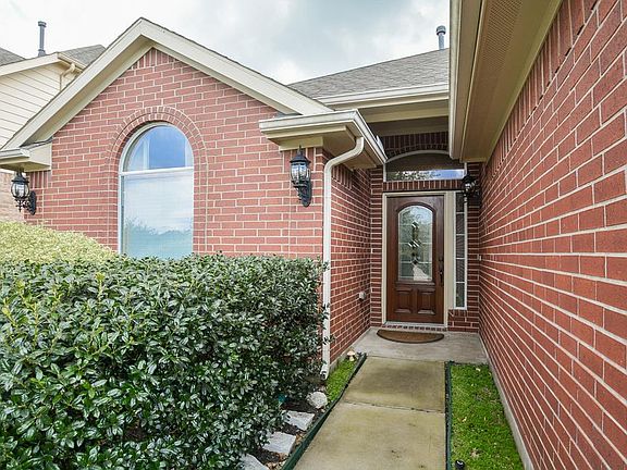 3rd image of 11126 E Lake Gables Dr