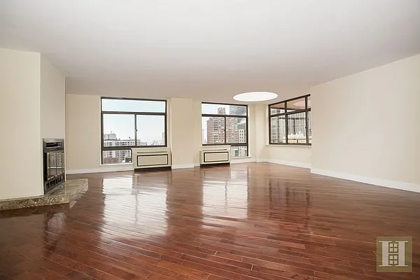 Rented by Halstead Real Estate | media 3