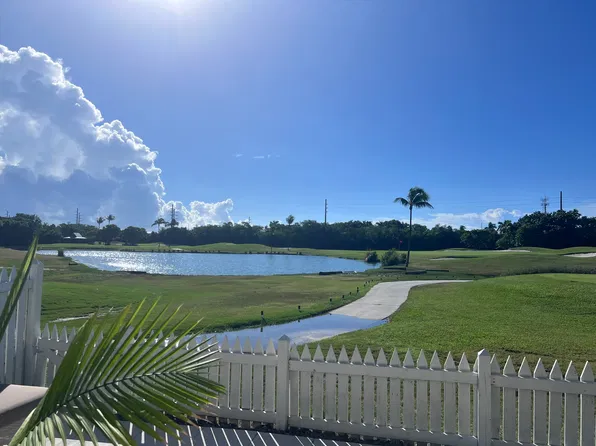 19 B Golf Club Dr, Key West, FL 33040
