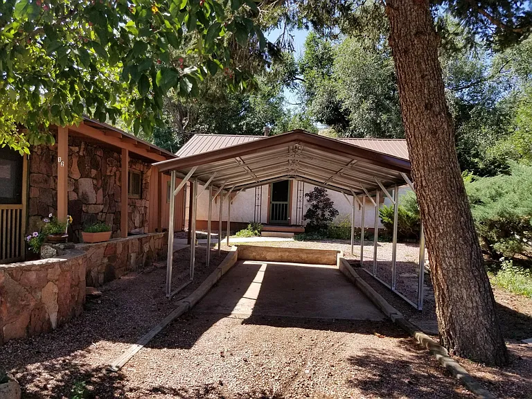 Carport