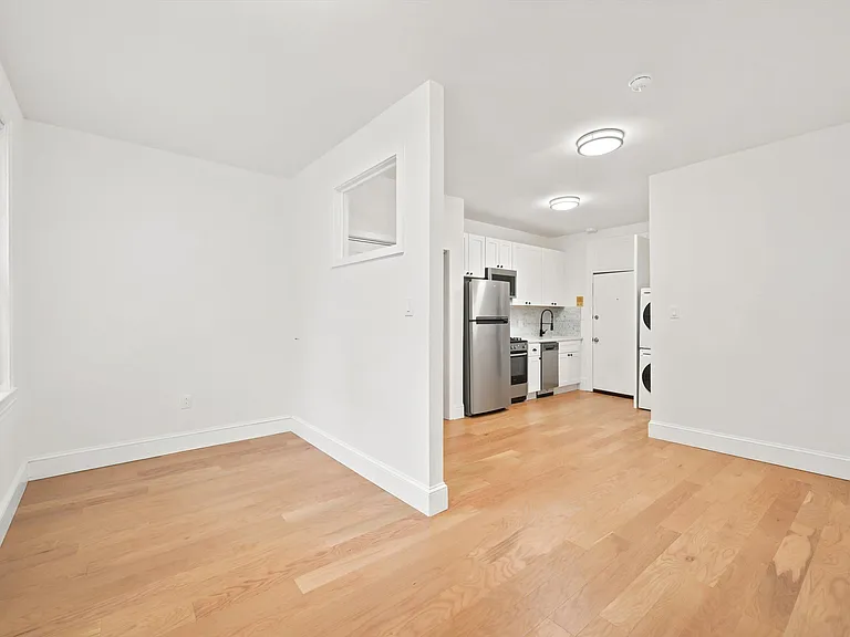 718-20 S 3rd St #2R — Photo 17