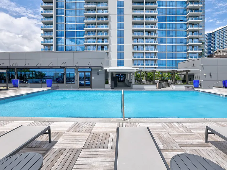 1391 Kapiolani Blvd #2512 — Photo 5