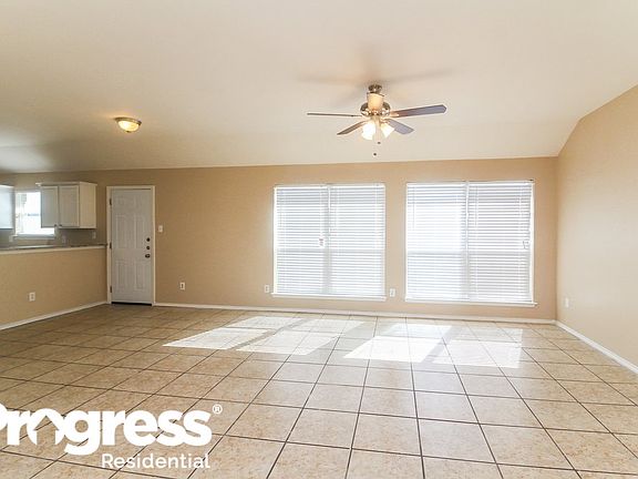 2nd image of 410 Quail Roost Ln