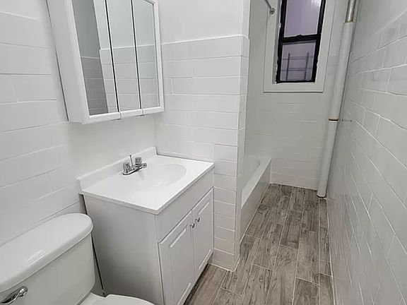 4th image of 410 Saint Nicholas Ave #14G