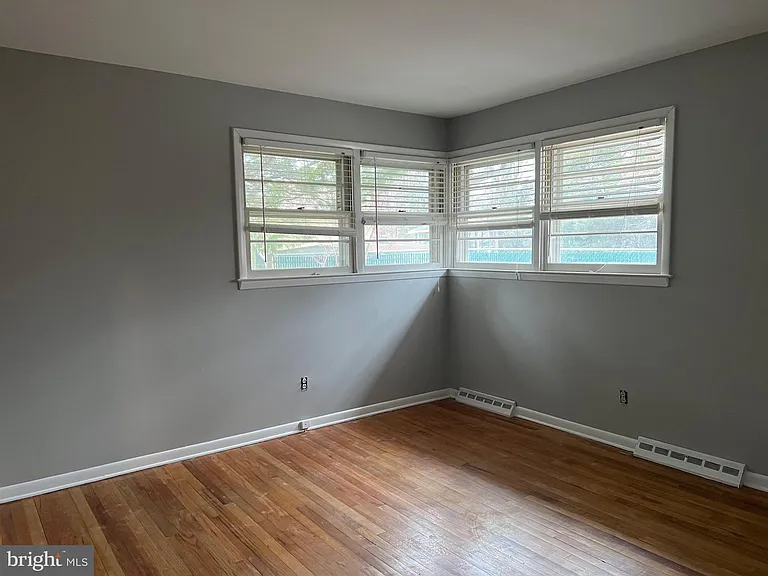 502 Glider Ave — Photo 13